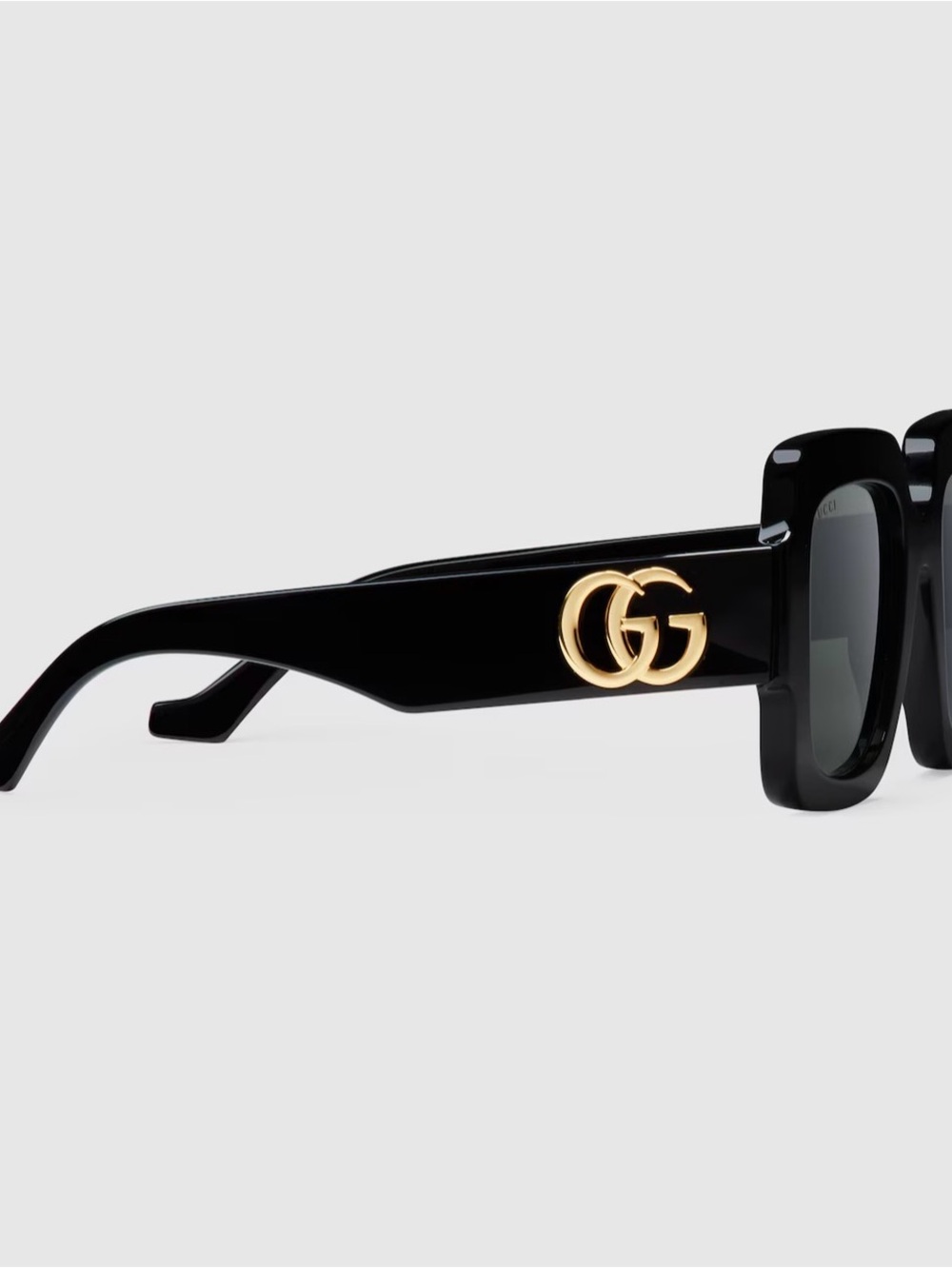 Gucci Women’s Oversized Square Sunglasses - Picture 6 of 10